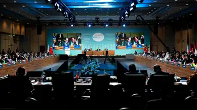 İİT İran İçin Acil Toplantı: İstanbul'da Özel Oturum