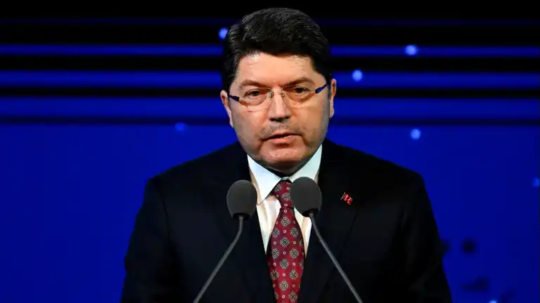 Zeyrek'in Ölümünde Yeni Detaylar! Soruşturma Devam Ediyor Zeyrek'in Ölümünde Yeni Detaylar! Soruşturma Devam Ediyor